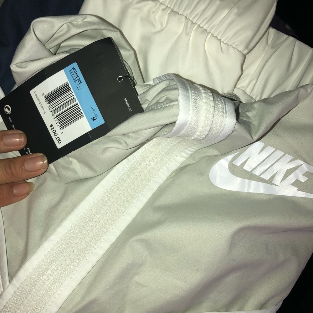 Nike Womens Windbreaker